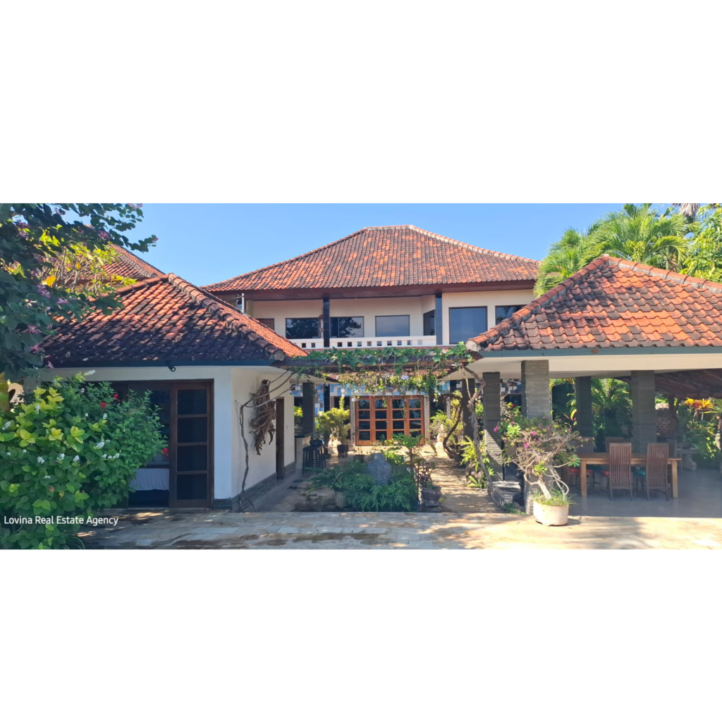 Absolute Beachfront Villa in&nbsp;Banjar
